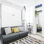 Easylife - Pratico Monolocale In Zona Isola