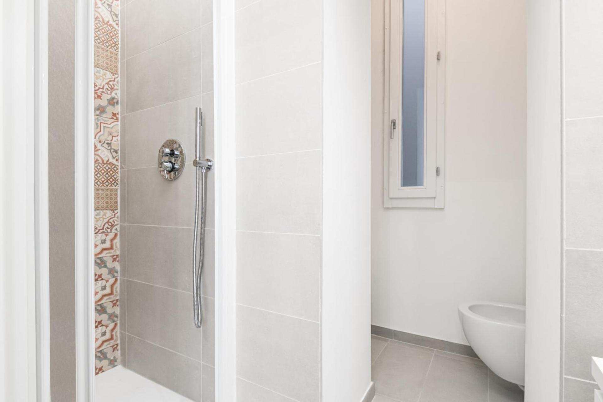 Easylife - Pratico Monolocale In Zona Isola *