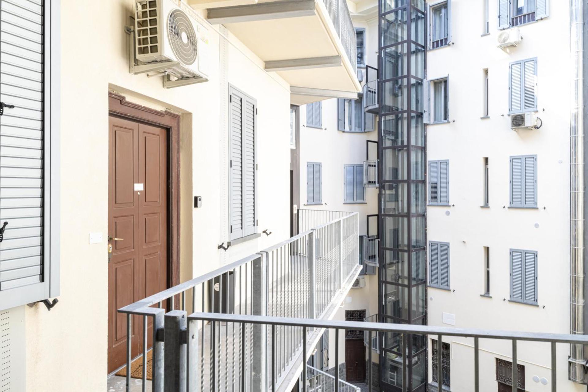 Easylife - Pratico Monolocale In Zona Isola